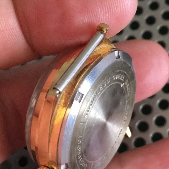 🖤1983 E.T. Windup collectible watch by Universal studio - Picture 9 of 17